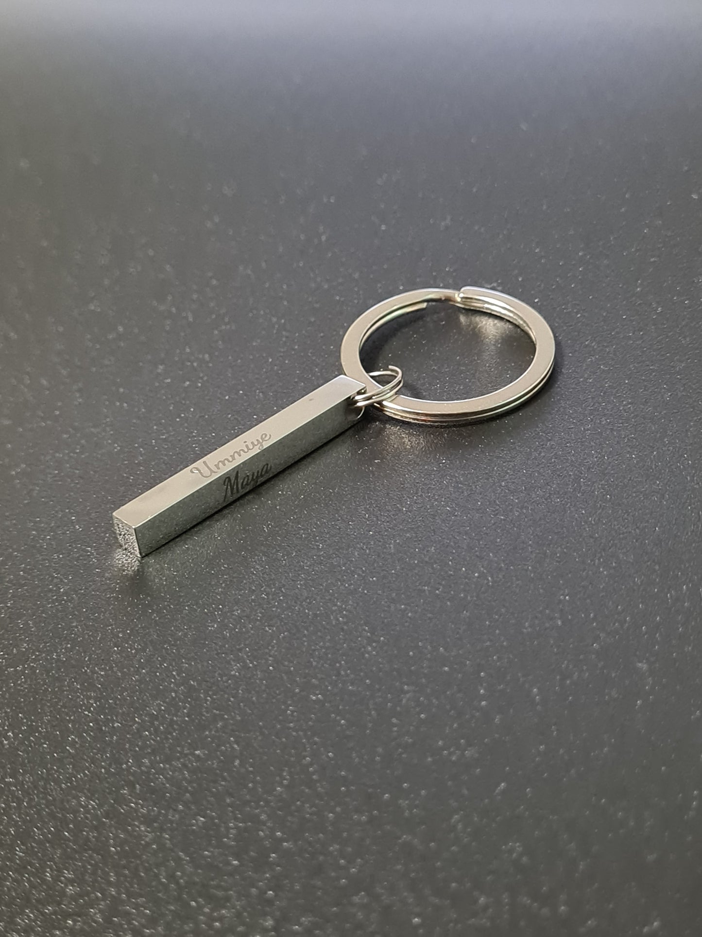 Porte clé cube de 4x0,5 cm