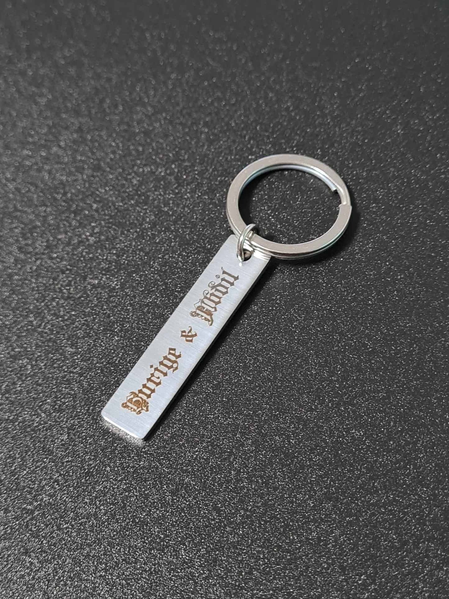 Porte clé rectangulaire fin de 4,5x1 cm