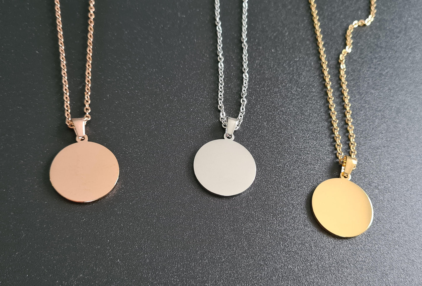 Collier médaillon de 20 mm