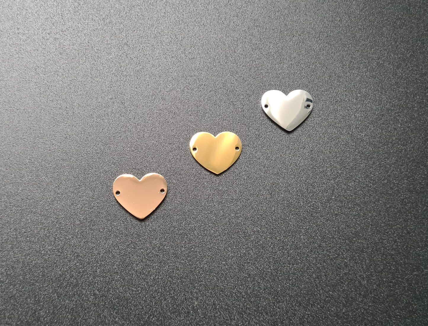 Breloque coeur connecteur de bracelet ou collier de 17x20 mm