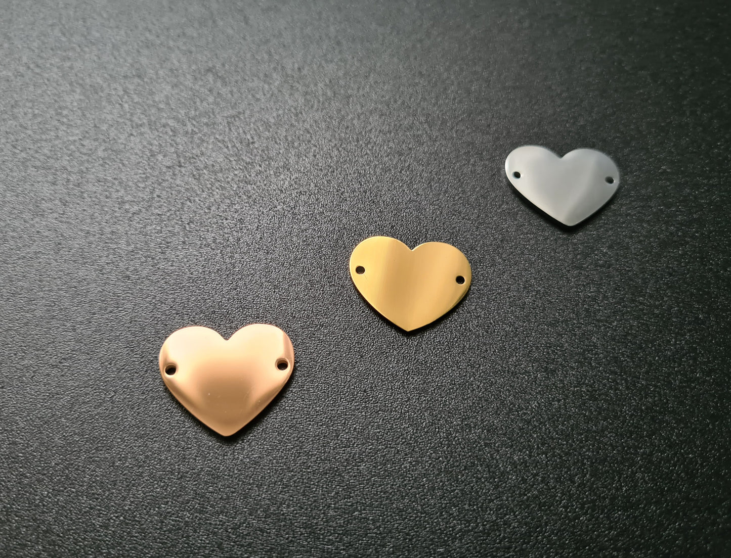 Breloque coeur connecteur de bracelet ou collier de 17x20 mm