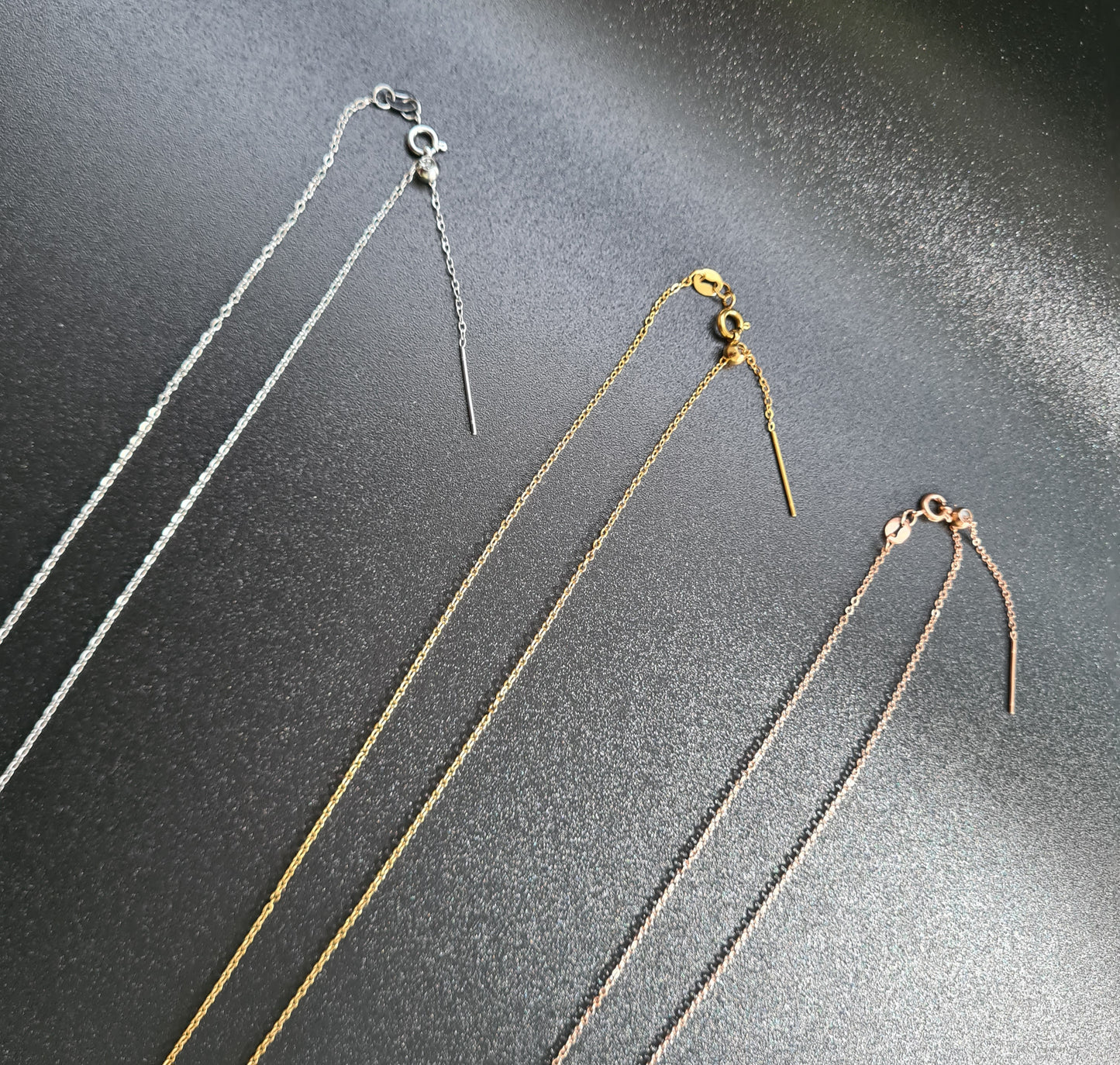 Chaine #2 de 1 mm d'épaisseur et de 45 cm de long avec fermoir coulissant