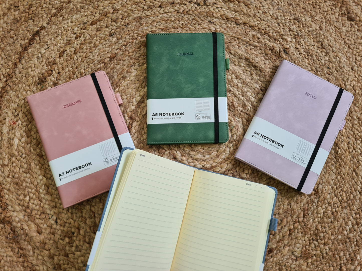 Cahier A5 effet cuir avec place stylo