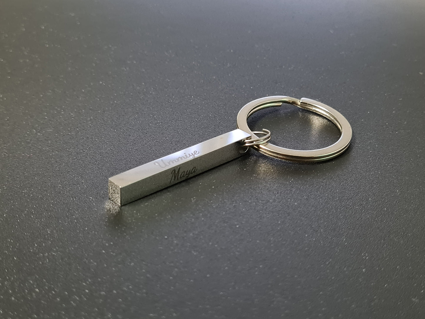 Porte clé cube de 4x0,5 cm