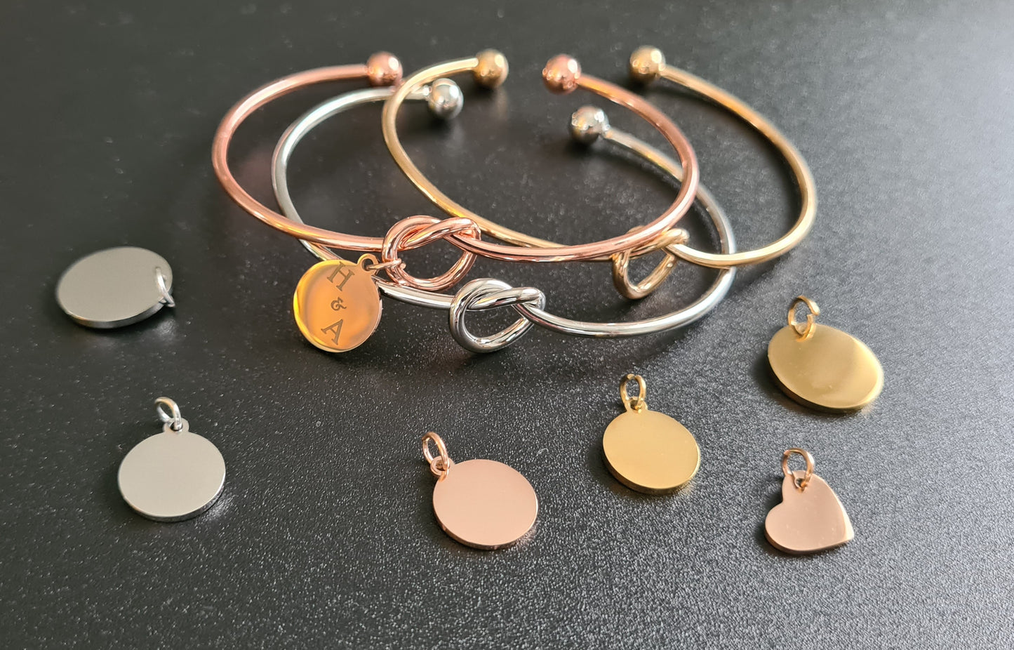 Bracelet nœud ouvert
