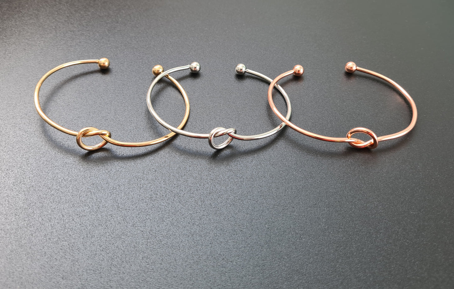 Bracelet nœud ouvert