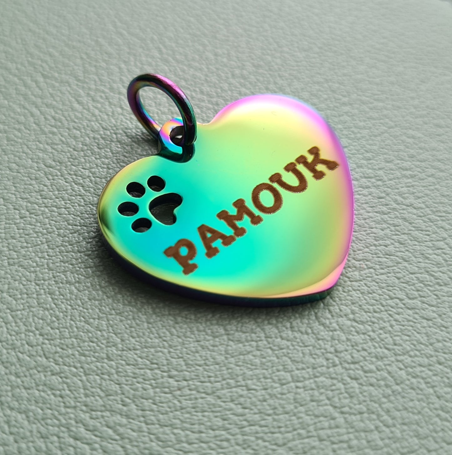 Breloque cœur avec patte de chat de 24x24 mm